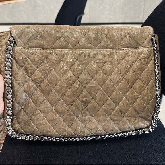 Chanel Quilted chain shoulder bag caviar leather kaki colour - Picture 5 of 7